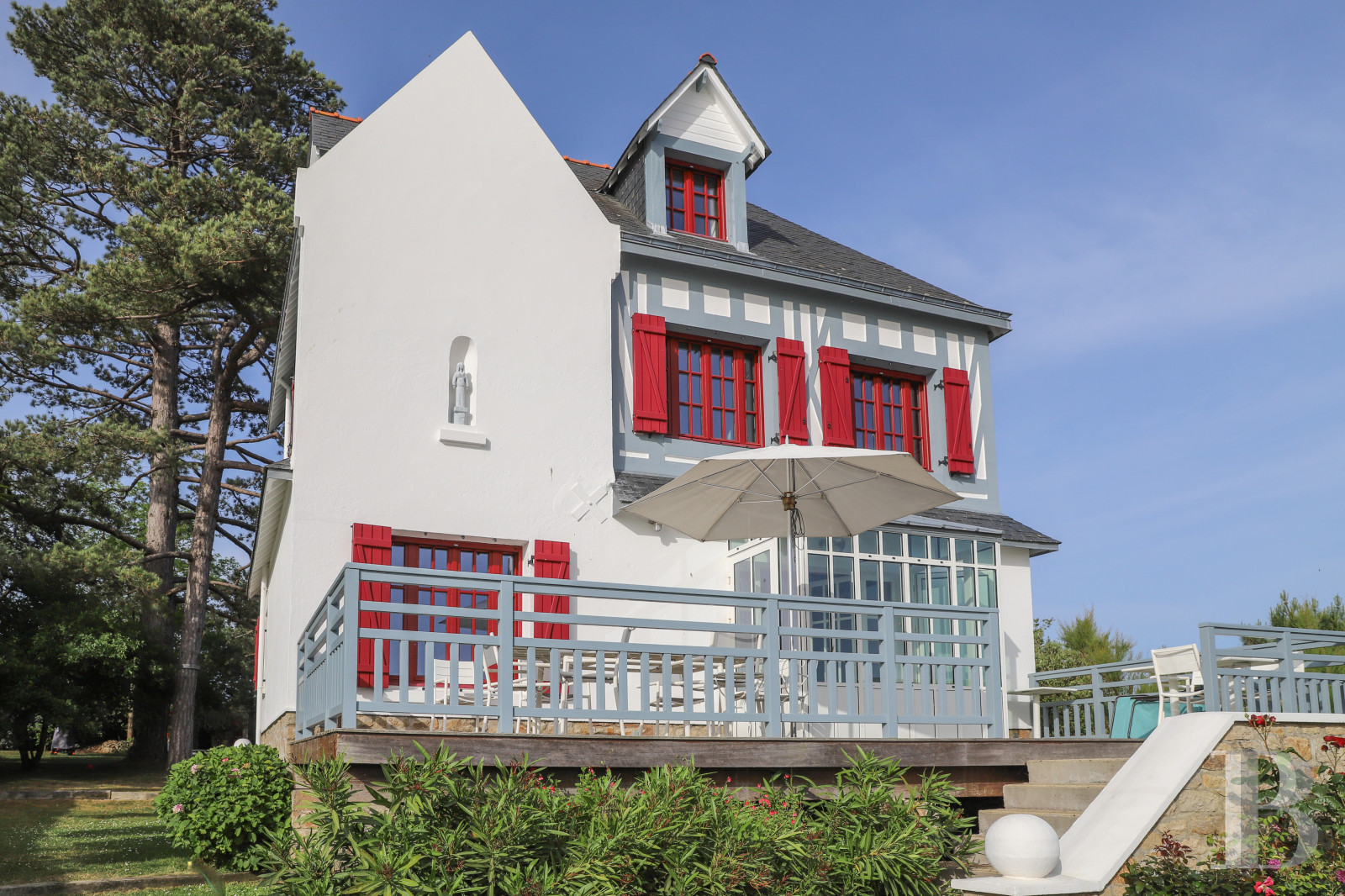 Sur l’Île-aux-Moines, dans le golfe du Morbihan, une maison de famille les pieds dans l’eau - photo  n°4